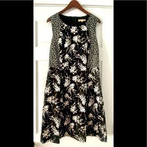 BEAUTIFUL MICHAEL KORS FLORAL PRINT DRESS